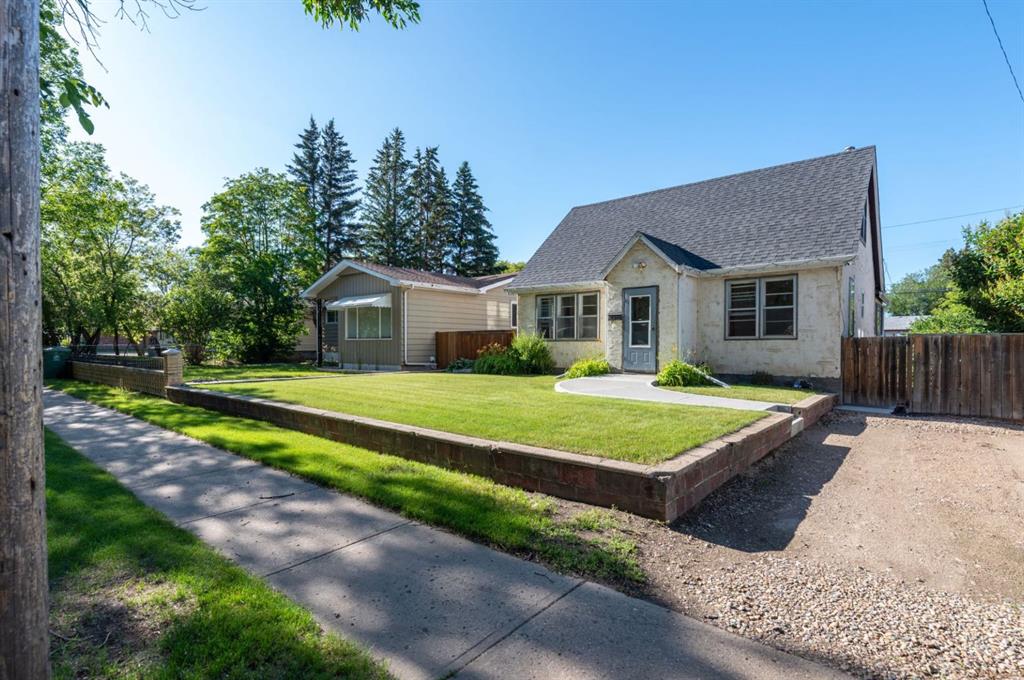 Picture of 5412 50 Street , Lloydminster Real Estate Listing