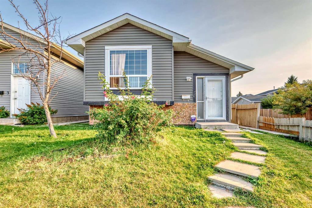 Picture of 11 Martinwood Road NE, Calgary Real Estate Listing