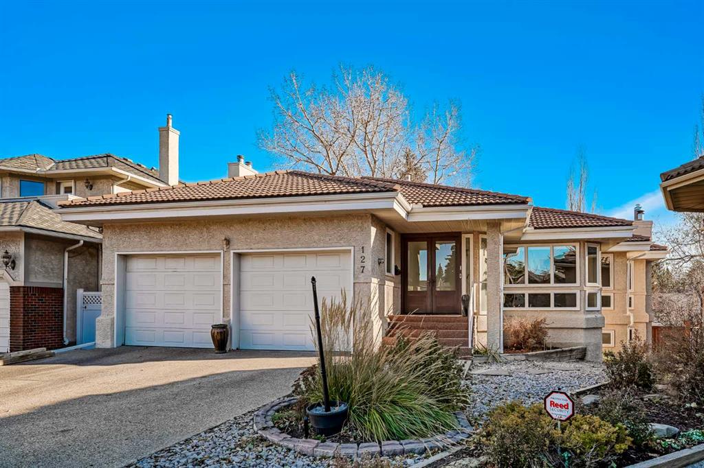 Picture of 127 Canterbury Court SW, Calgary Real Estate Listing