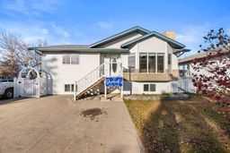 Picture of 5210 57 Street , Lloydminster Real Estate Listing