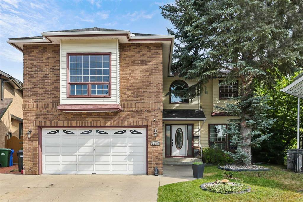 Picture of 322 Douglas Woods Court SE, Calgary Real Estate Listing
