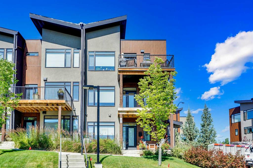 Picture of 19 Royal Elm Green NW, Calgary Real Estate Listing