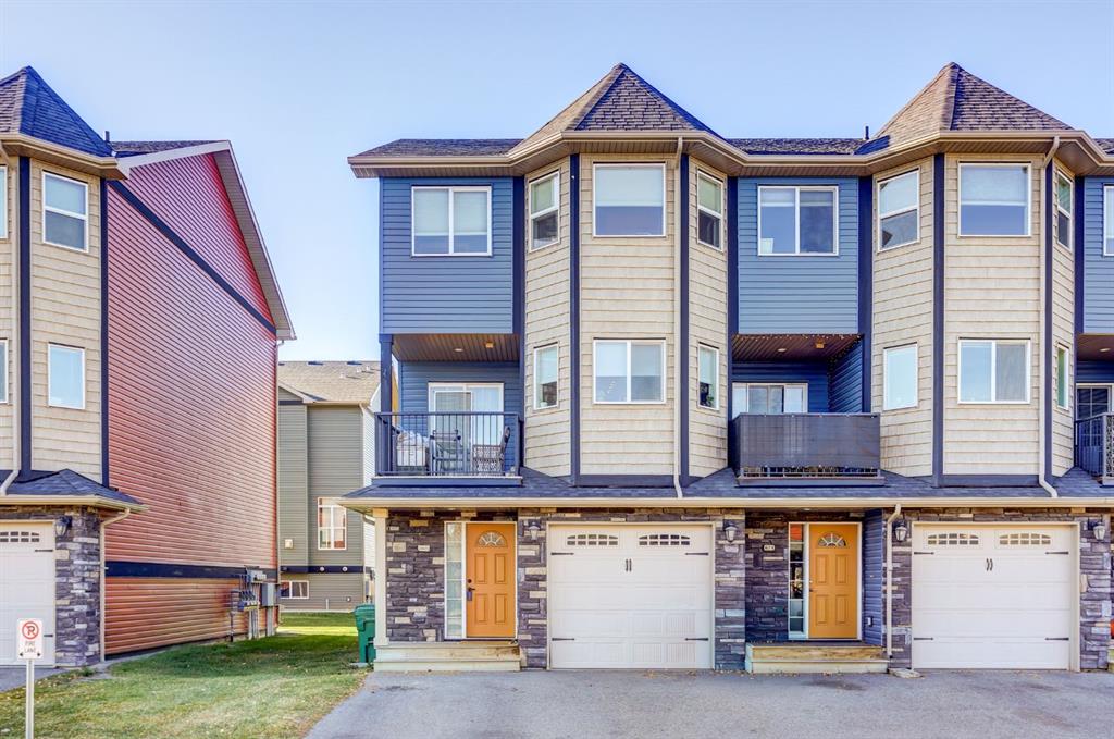 Picture of 869 Mt Sundance Manor W, Lethbridge Real Estate Listing
