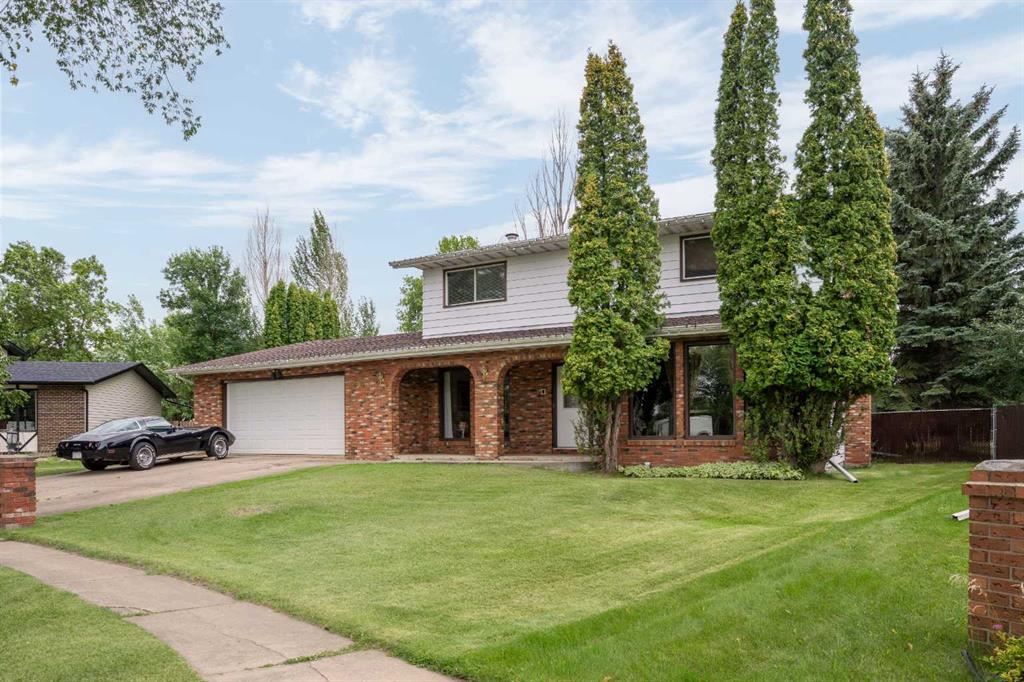 Picture of 3810 64 Street , Camrose Real Estate Listing