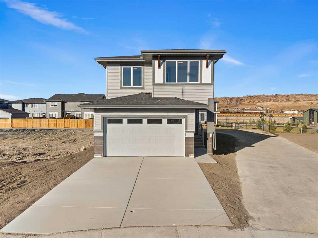 Picture of 85 Quartz Crescent , Cochrane Real Estate Listing