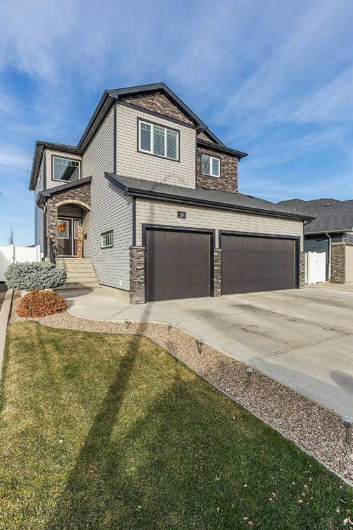 Picture of 46 Sterling Link SE, Medicine Hat Real Estate Listing