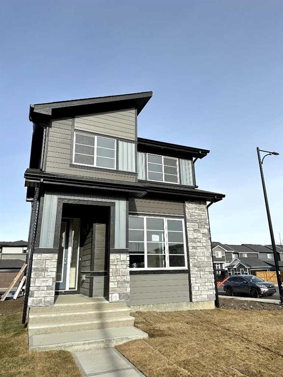 Picture of 220 Waterford Heath , Chestermere Real Estate Listing