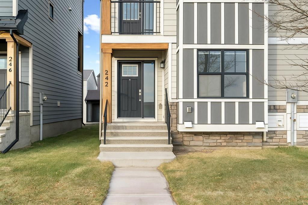 Picture of 242 Alpine Avenue SW, Calgary Real Estate Listing