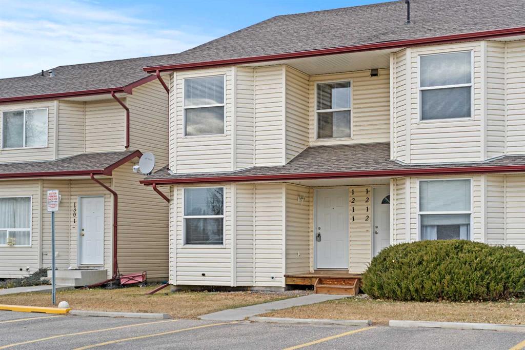 Picture of 1211 Eagleview Place NW, High River Real Estate Listing