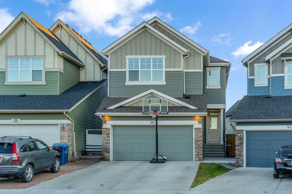 Picture of 39 Savanna Way NE, Calgary Real Estate Listing