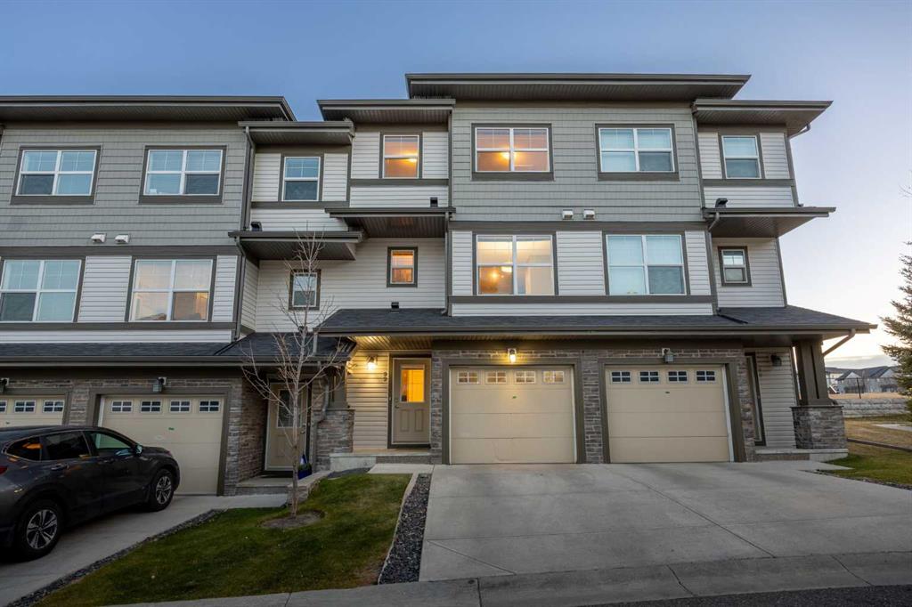 Picture of 82 Panatella Road NW, Calgary Real Estate Listing