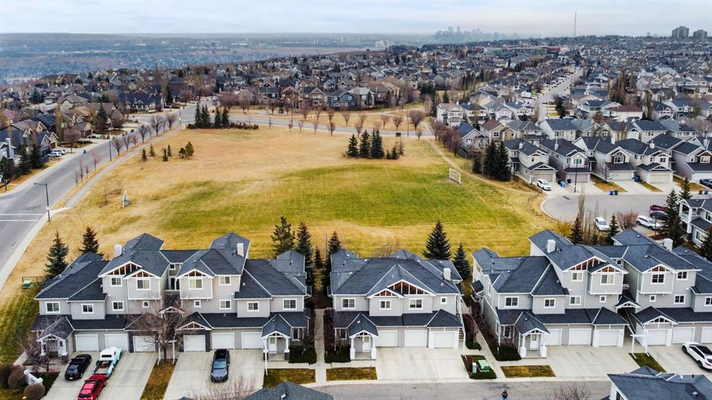 Picture of 301, 281 Cougar Ridge Drive SW, Calgary Real Estate Listing