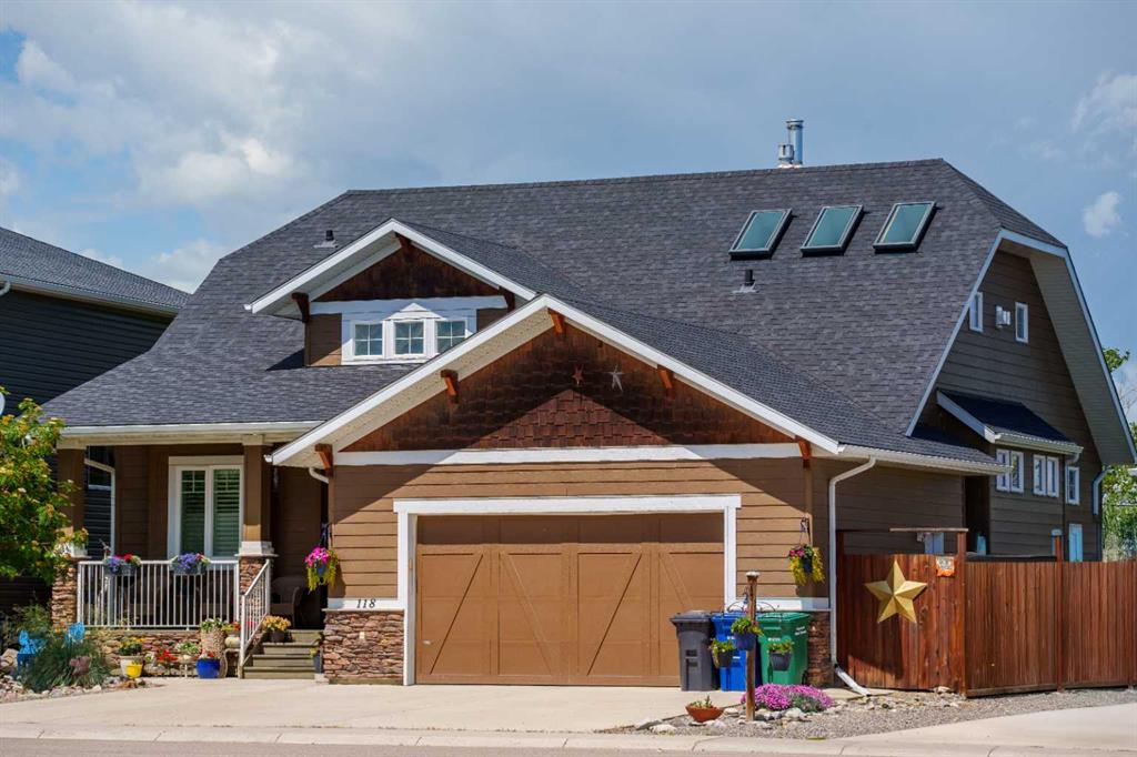 Picture of 118 Riverwood Crescent SW, Diamond Valley Real Estate Listing