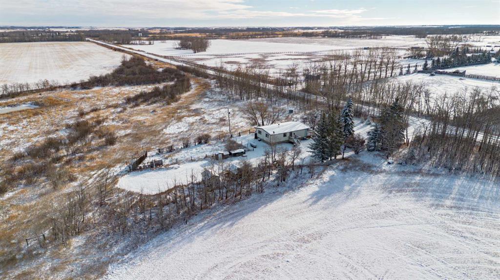 Picture of 20140 TWP Rd. 380  , Rural Stettler No. 6, County of Real Estate Listing