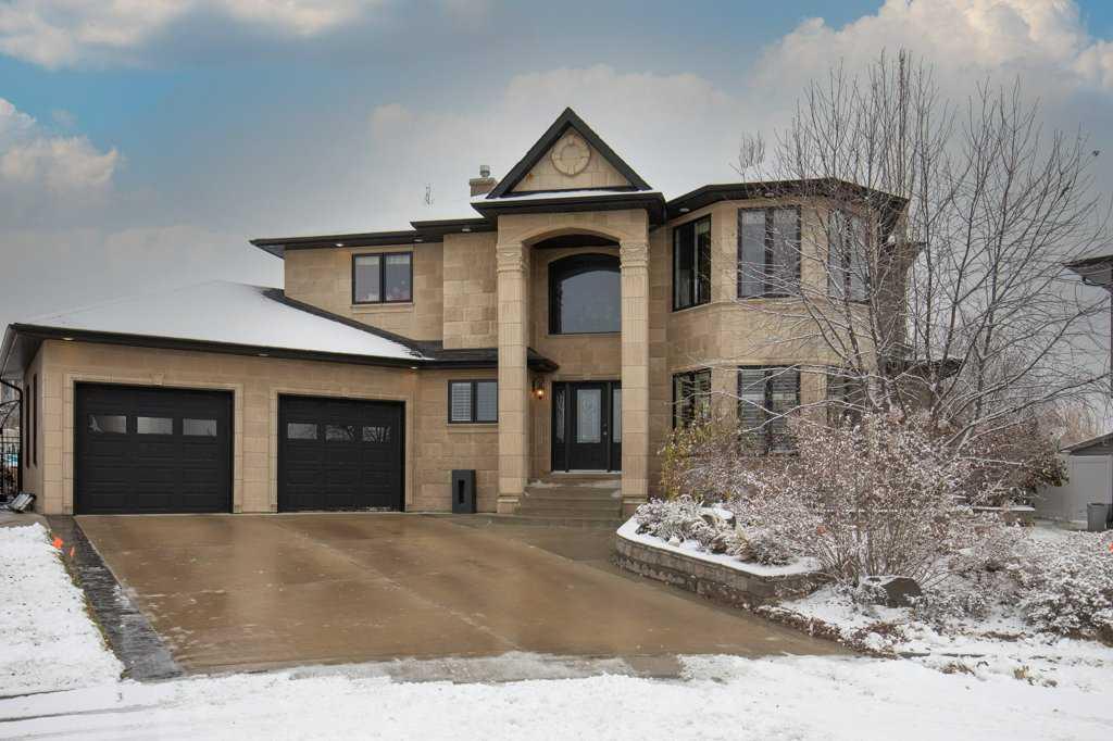 Picture of 10 Fieldstone Way , Sylvan Lake Real Estate Listing