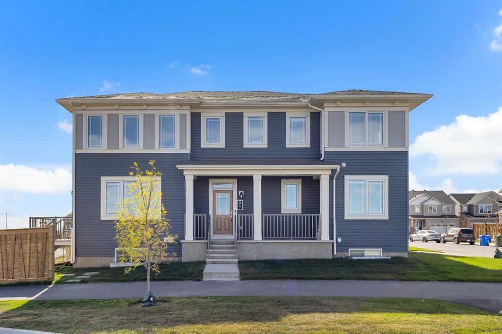 Picture of 917 148 Avenue NW, Calgary Real Estate Listing