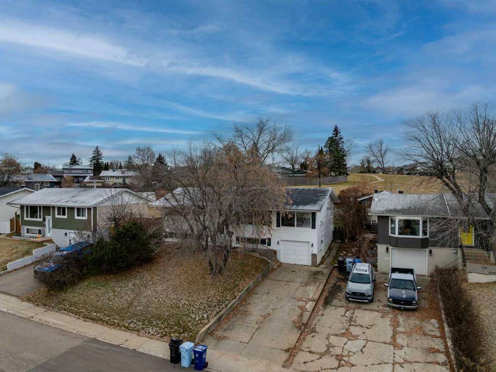 Picture of 121 Beaconwood Place , Fort McMurray Real Estate Listing