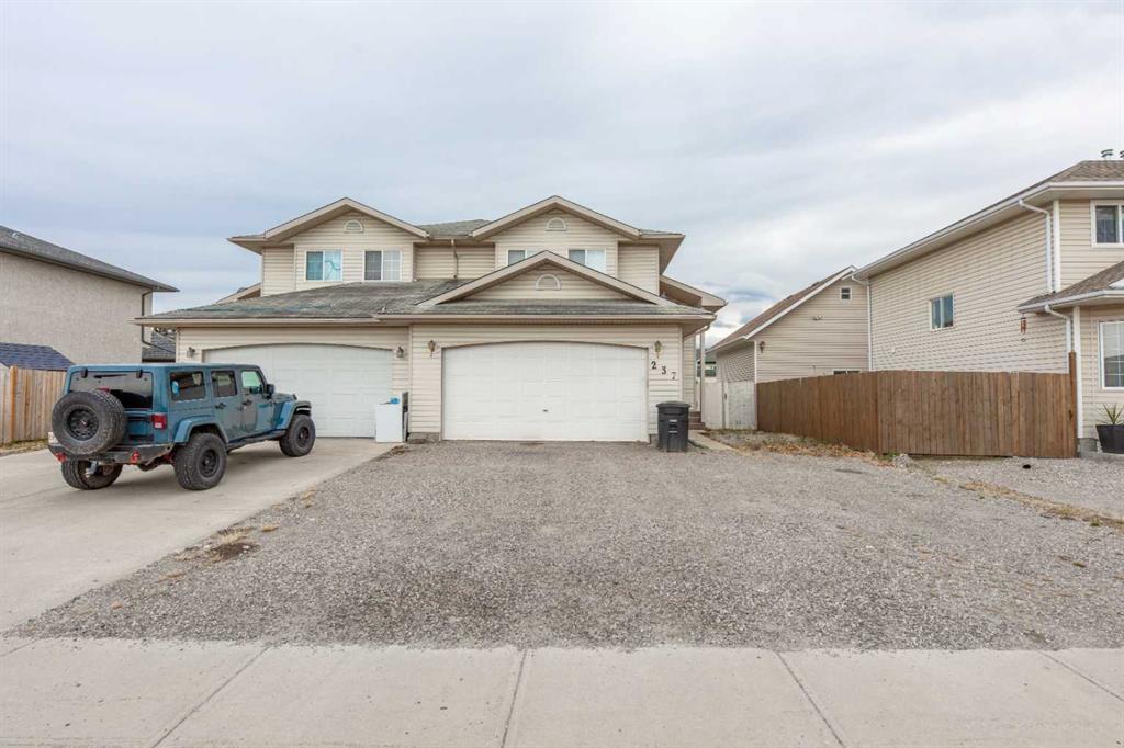 Picture of 237 Baker Street , Hinton Real Estate Listing