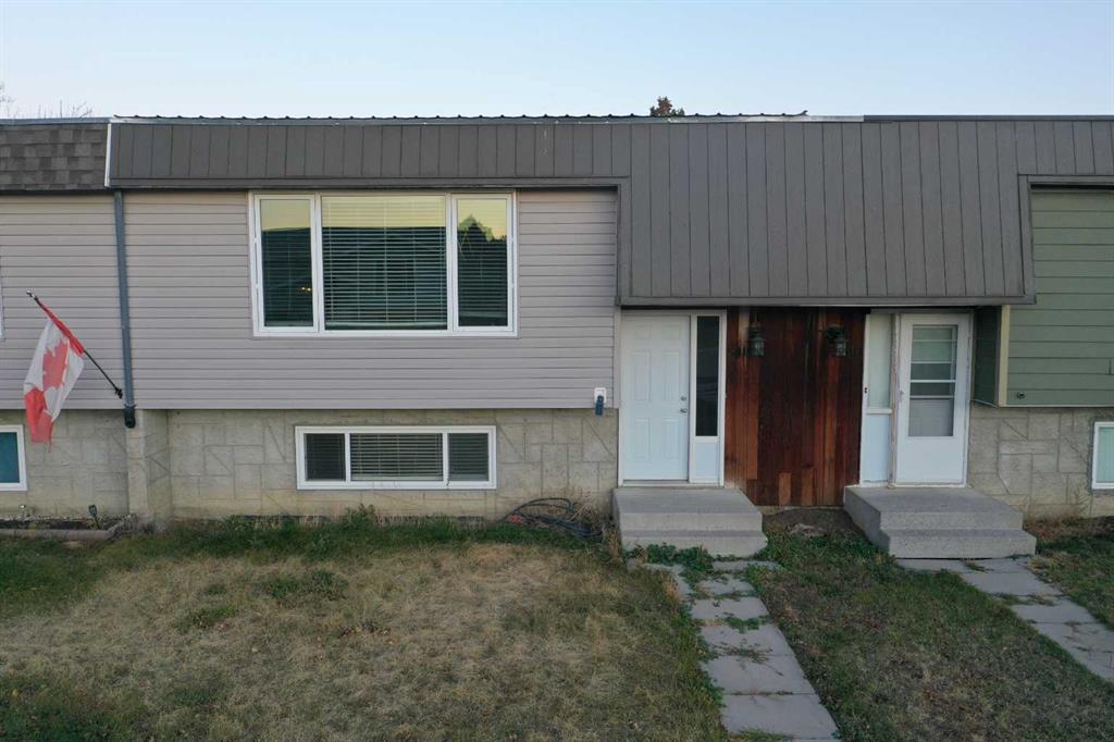 Picture of 5813 47 Street , Taber Real Estate Listing