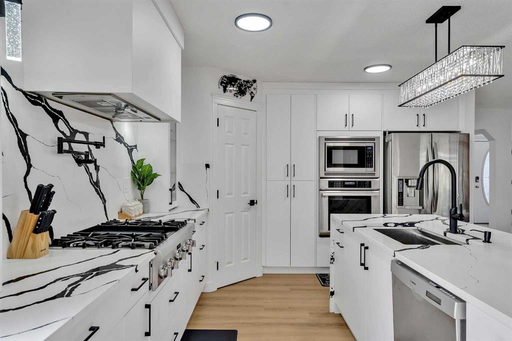 Picture of 135 West Lakeview Passage , Chestermere Real Estate Listing