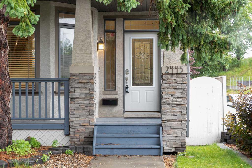 Picture of 2445 32 Avenue SW, Calgary Real Estate Listing
