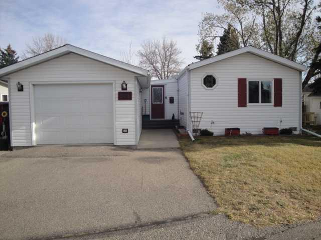 Picture of 2921 29 Street S, Lethbridge Real Estate Listing