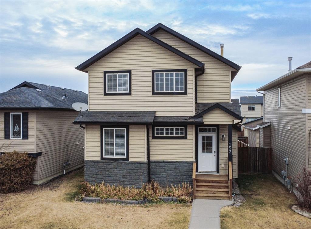 Picture of 152 Oswald Close , Red Deer Real Estate Listing
