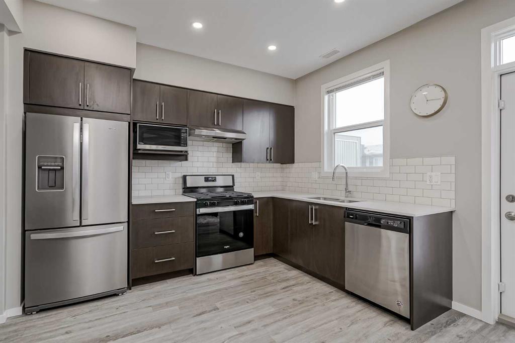 Picture of 203, 130 Redstone Walk NE, Calgary Real Estate Listing