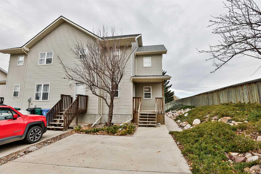 Picture of 16, 720 Heritage Boulevard W, Lethbridge Real Estate Listing