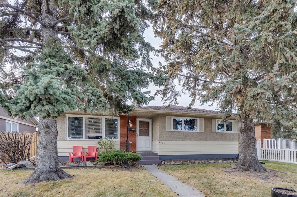 Picture of 2015 Milne Drive NE, Calgary Real Estate Listing