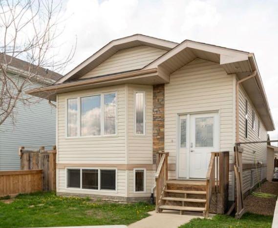 Picture of 178 Pacific Crescent , Fort McMurray Real Estate Listing