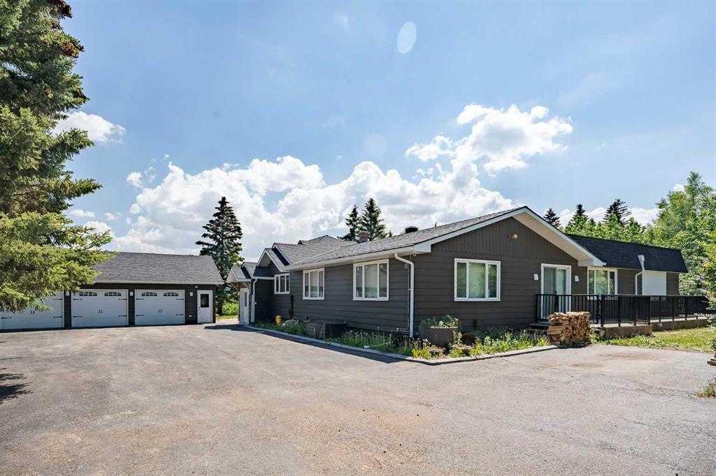 Picture of 196044 144 Street W, Rural Foothills County Real Estate Listing