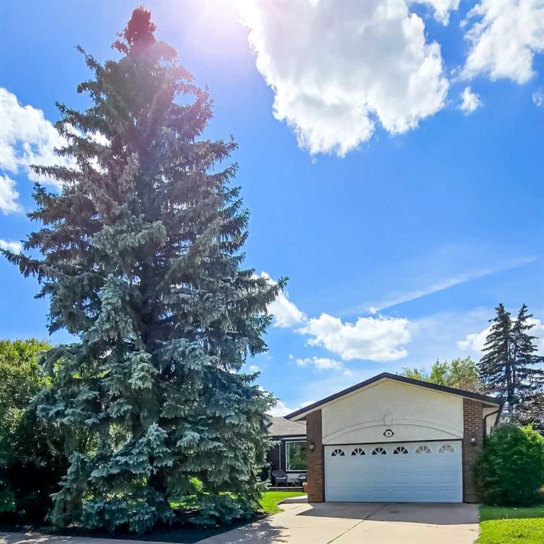 Picture of 58 Maxwell Avenue , Red Deer Real Estate Listing