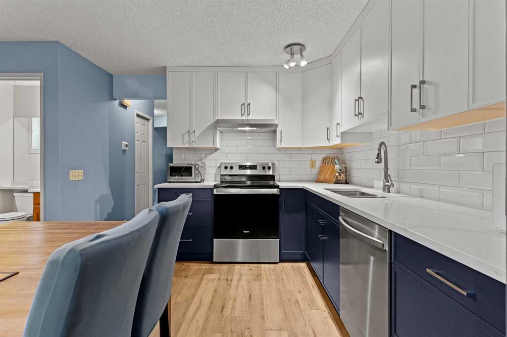 Picture of 6 Castleglen Road NE, Calgary Real Estate Listing