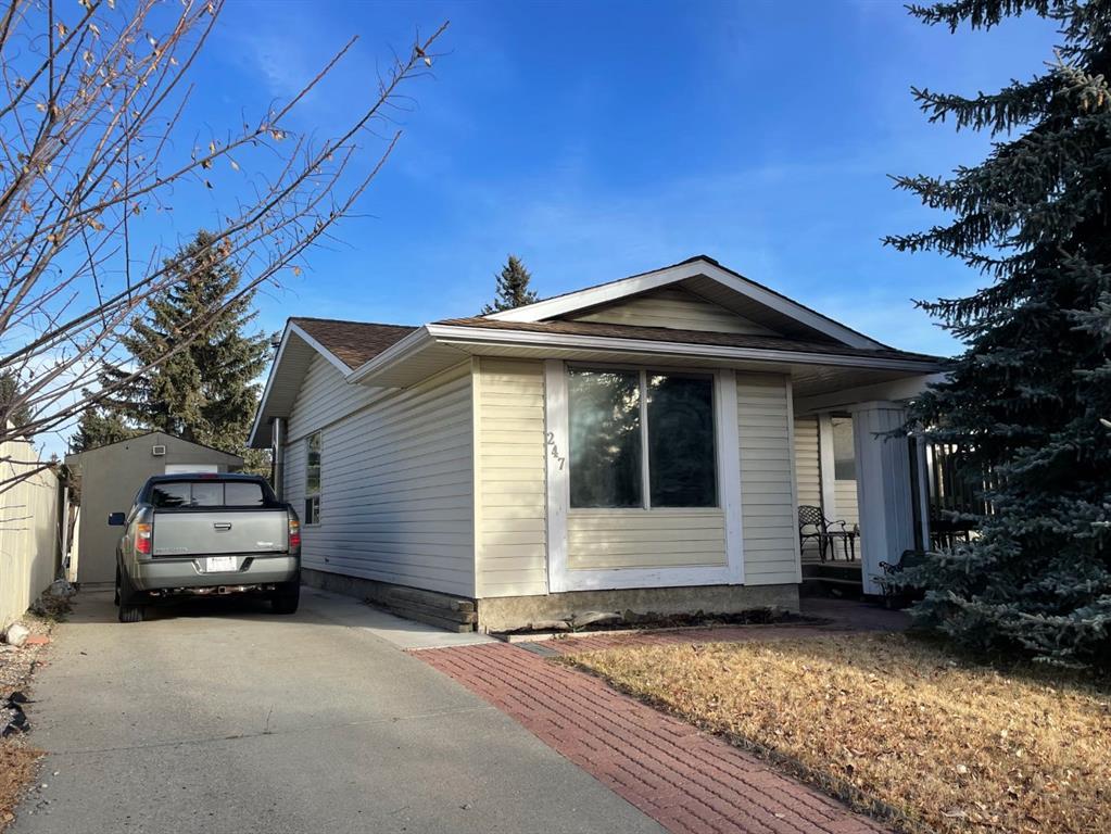 Picture of 247 Bracewood Road SW, Calgary Real Estate Listing
