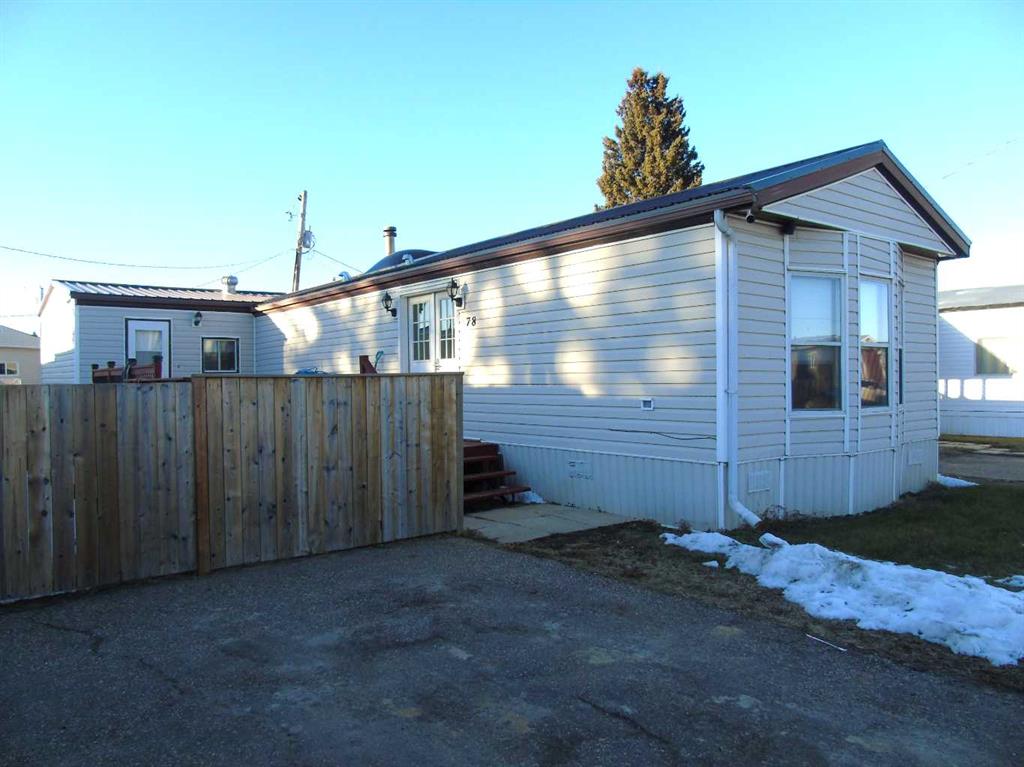 Picture of #78, 404 6 Avenue NW, Slave Lake Real Estate Listing