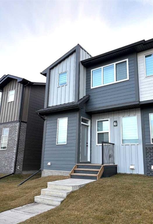 Picture of 750 Wolf Willow Boulevard SE, Calgary Real Estate Listing
