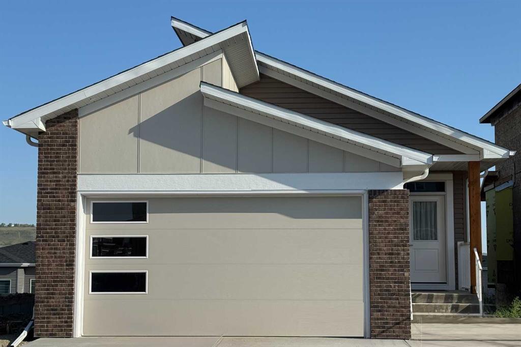 Picture of 554 Rivercrest View , Cochrane Real Estate Listing