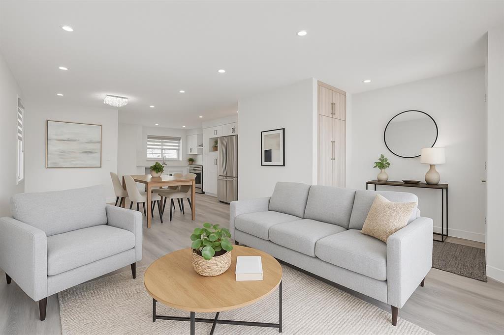 Picture of 152 Falconridge Crescent NE, Calgary Real Estate Listing