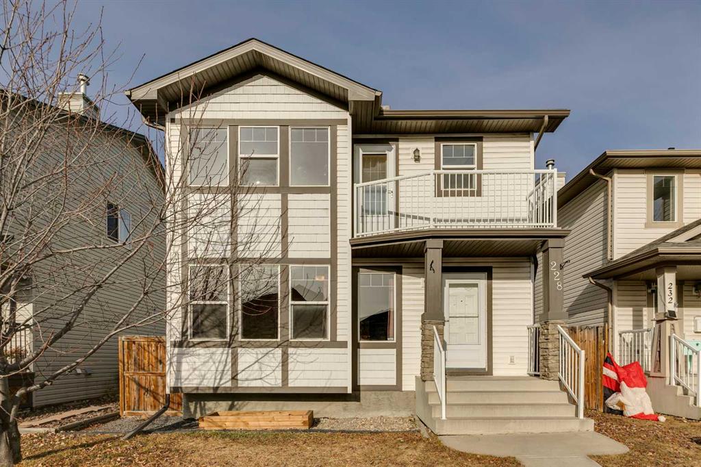 Picture of 228 Luxstone Place SW, Airdrie Real Estate Listing