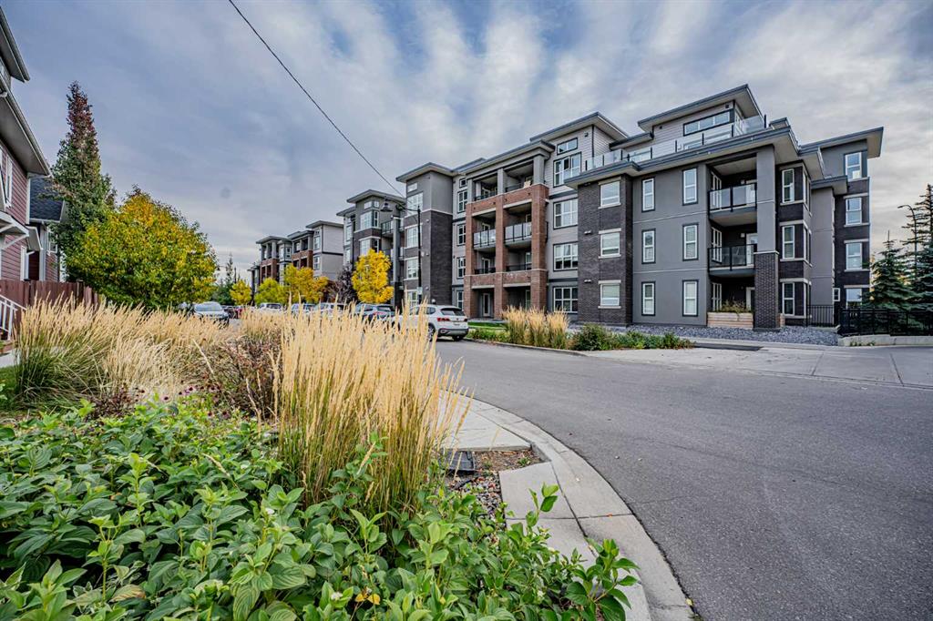 Picture of 3218, 95 Burma Star Road SW, Calgary Real Estate Listing