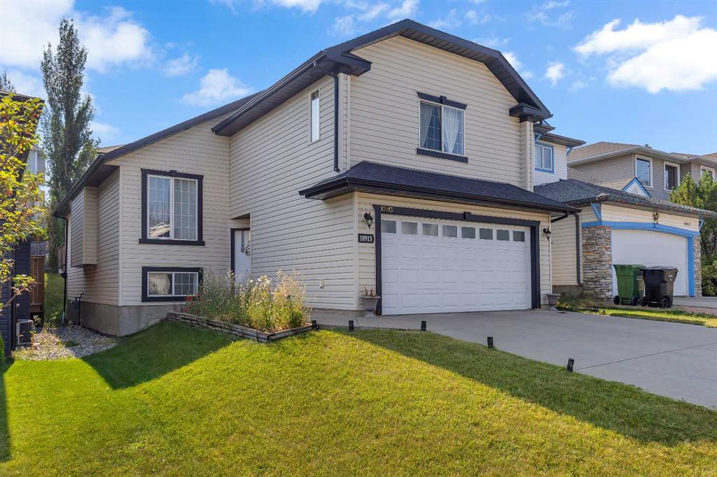 Picture of 10913 Hidden Valley Drive NW, Calgary Real Estate Listing