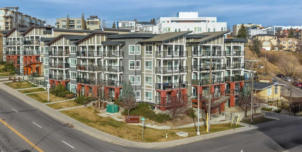Picture of 4, 510 Edmonton Trail NE, Calgary Real Estate Listing