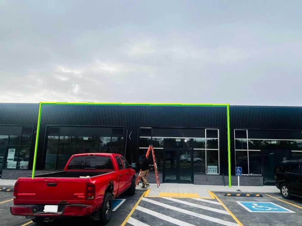 Picture of 2 & 3, 6833 26 Avenue NE, Calgary Real Estate Listing