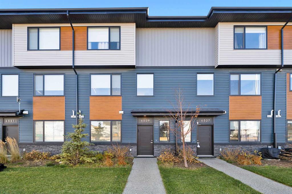 Picture of 6529 Country Hills Boulevard NE, Calgary Real Estate Listing