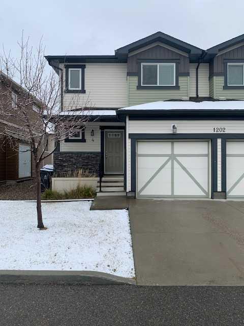 Picture of 4, 1202 Keystone Road W, Lethbridge Real Estate Listing