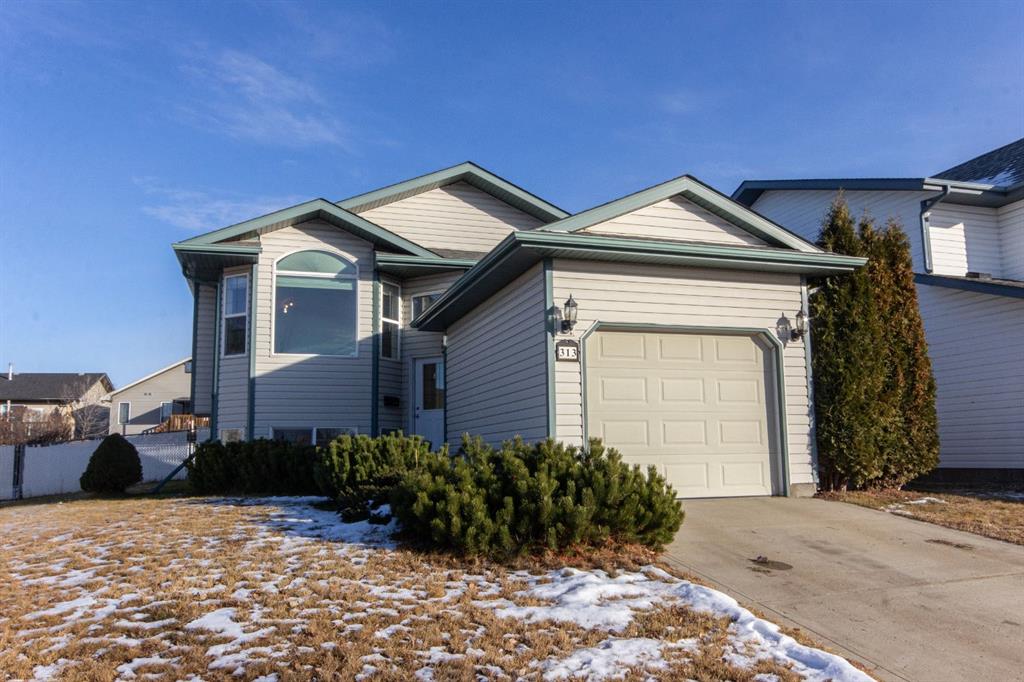 Picture of 313 Westridge Drive , Blackfalds Real Estate Listing