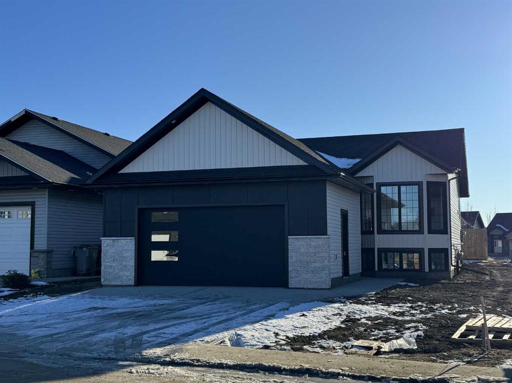 Picture of 7111 37 Street , Lloydminster Real Estate Listing