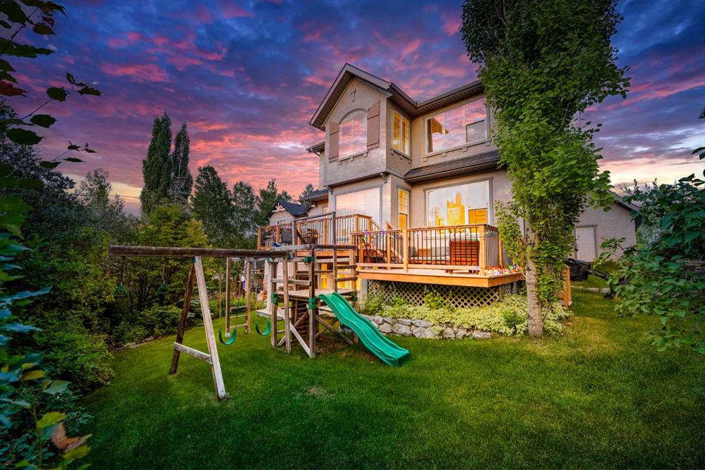 Picture of 10 Tusslewood Heights NW, Calgary Real Estate Listing