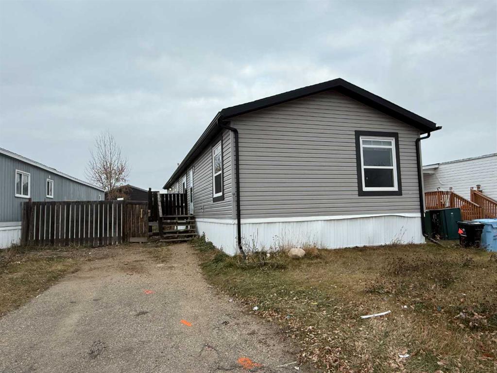 Picture of 109 Card Crescent , Fort McMurray Real Estate Listing